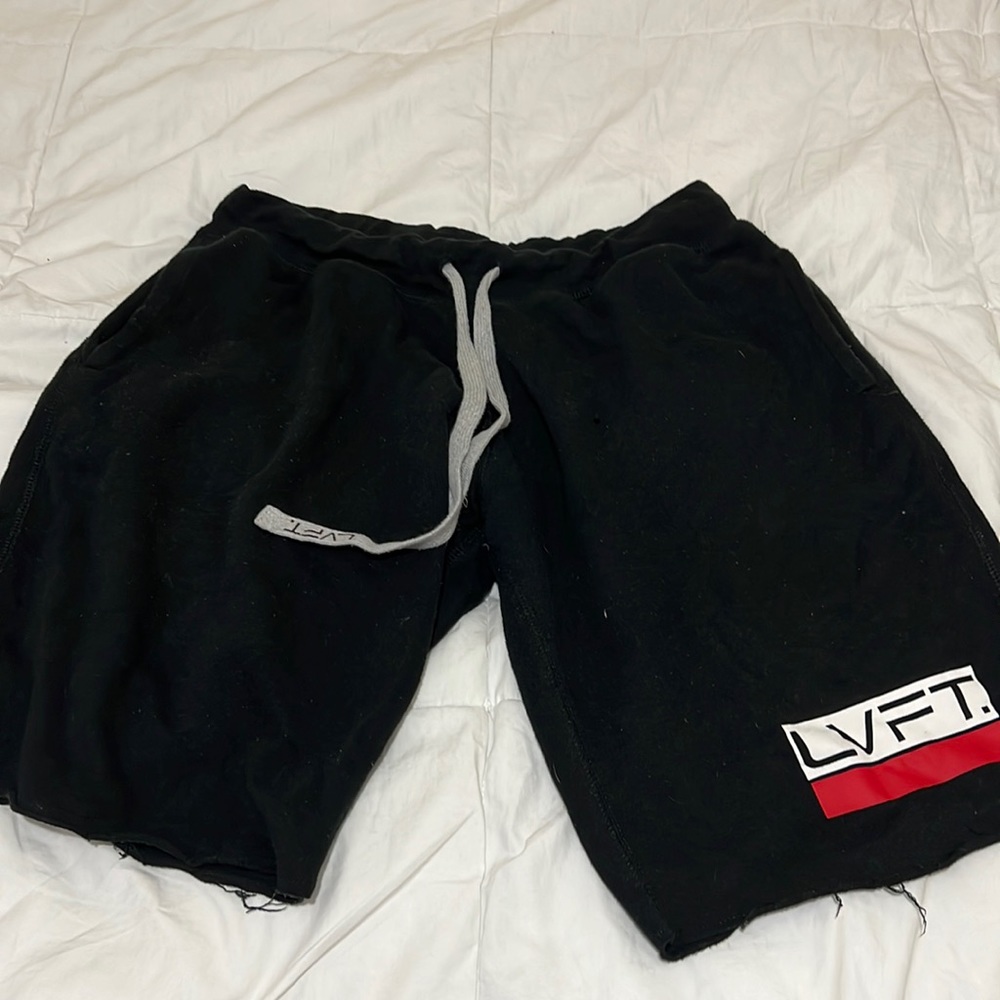 Men’s Live Fit relaxed shorts